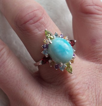 Zilveren ring gezet met Larimar en multi edelsteen 18 mm